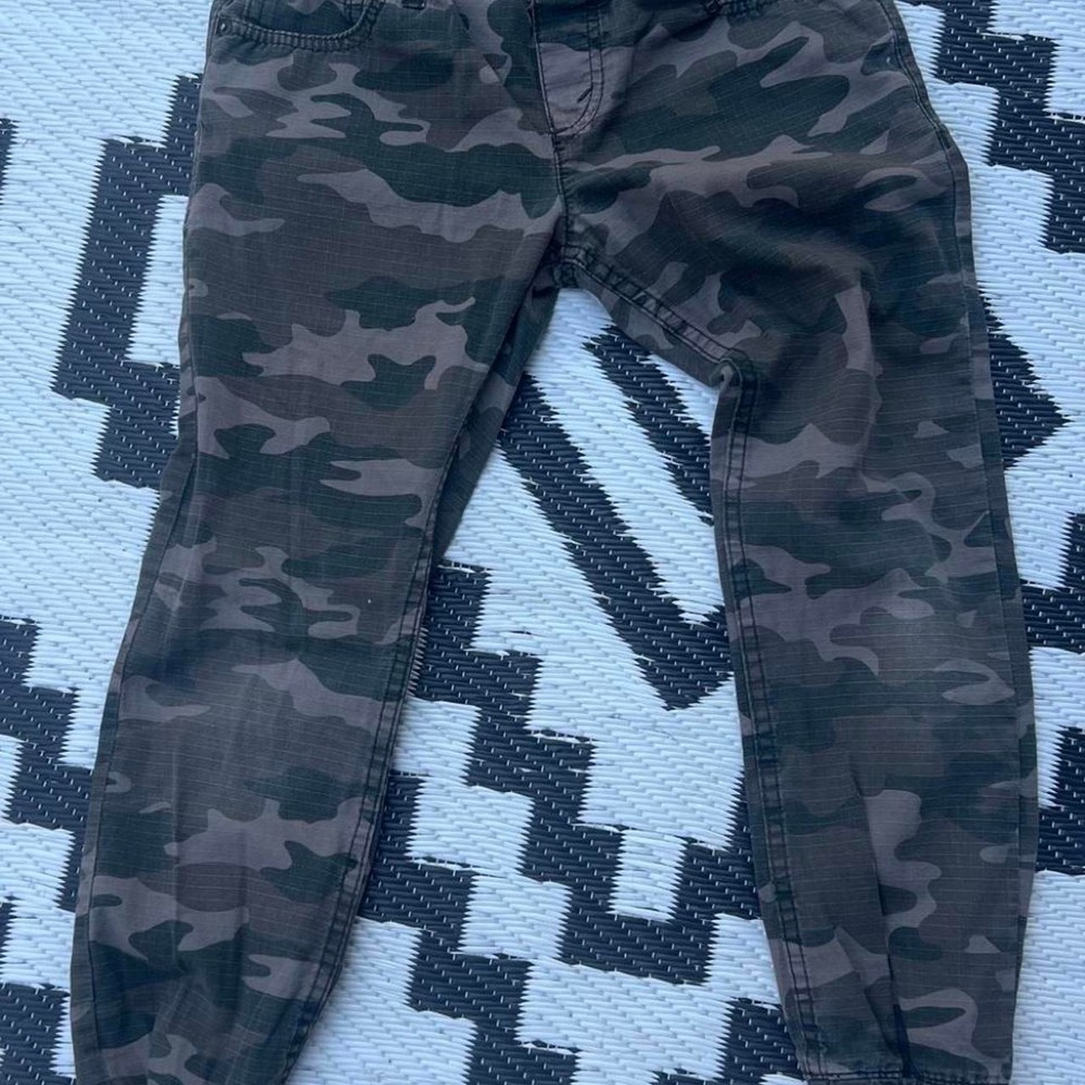 Levis Kids Camo Joggers Size 10 Regular Green Khaki Ripstop Pants